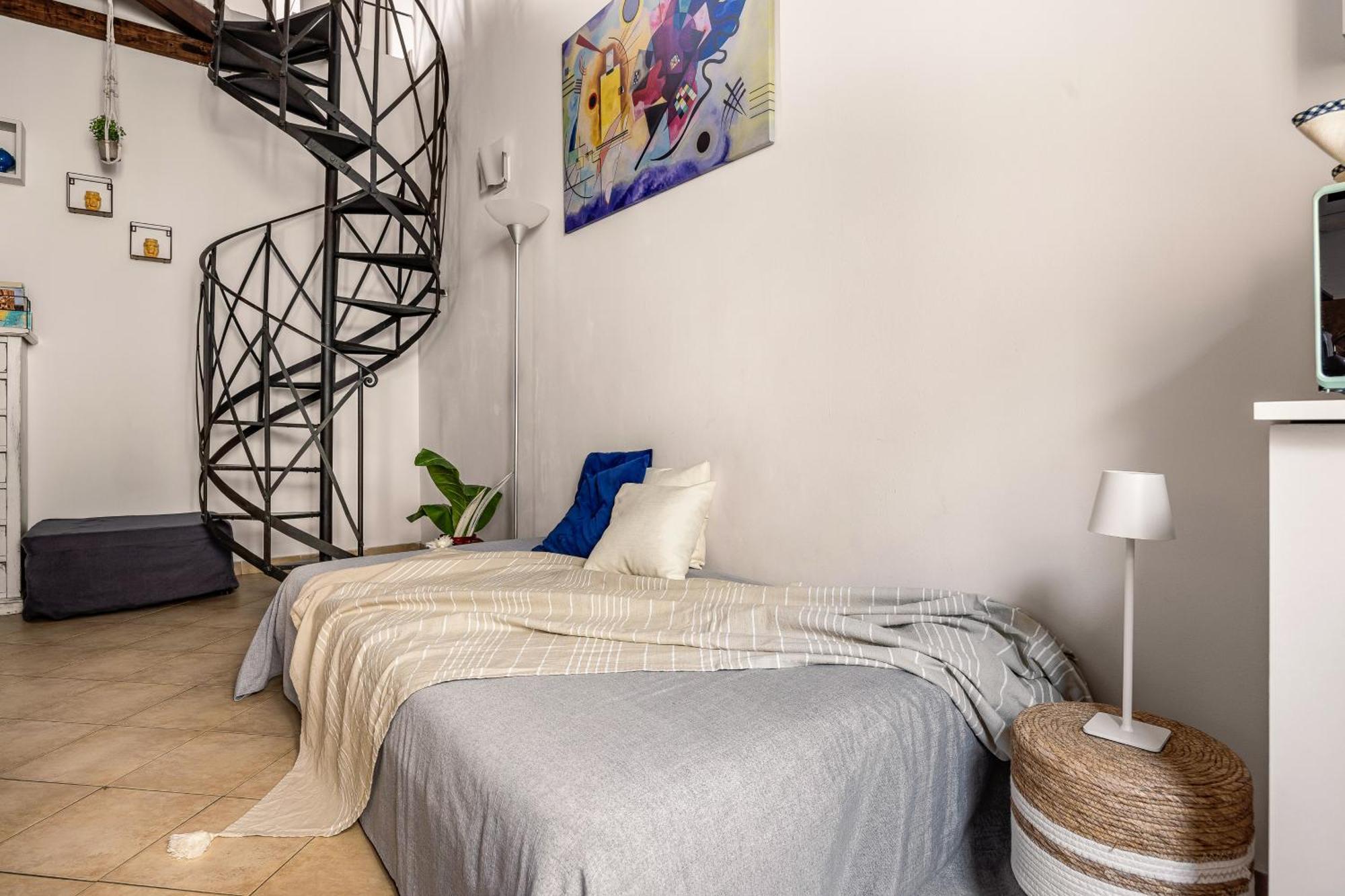 Sofia'S Apt Loft Incantevole Con Terrazza Privata Palermo Bagian luar foto